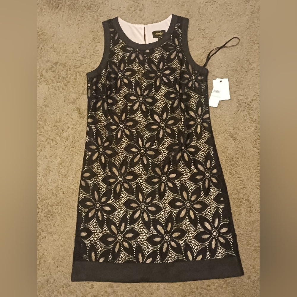 LAUNDRY BY Shelli Segal dress